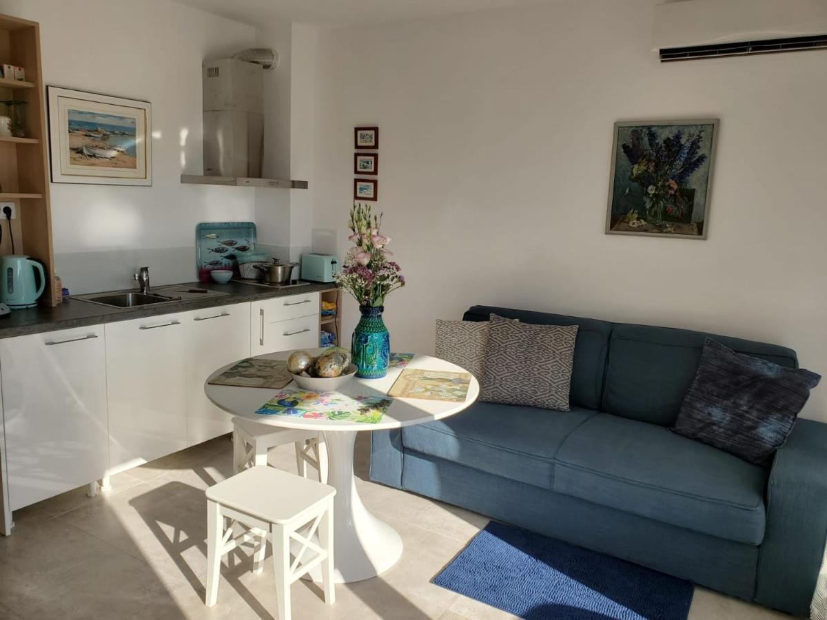 Obzor Tatyana Apartaments Bonjour Εξωτερικό φωτογραφία